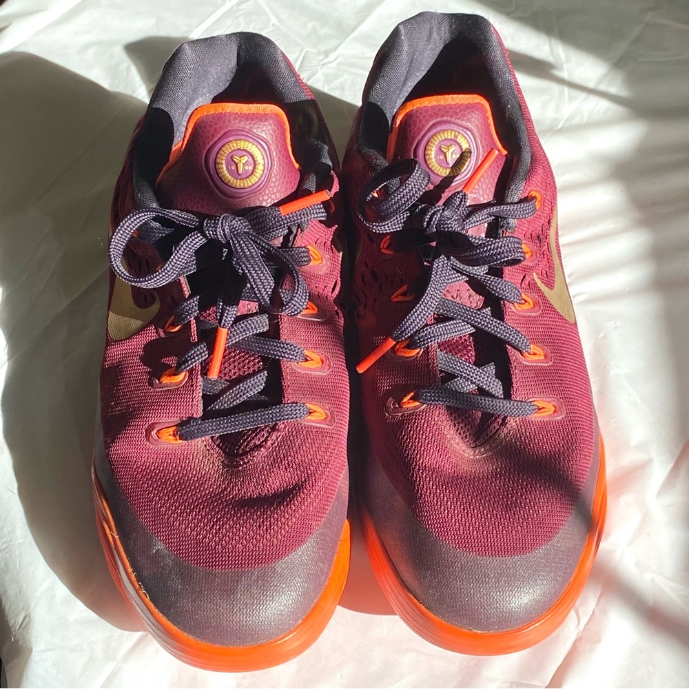 Kobe IX 9 Nike 🏀👟 EM basketball Low Top size 7y